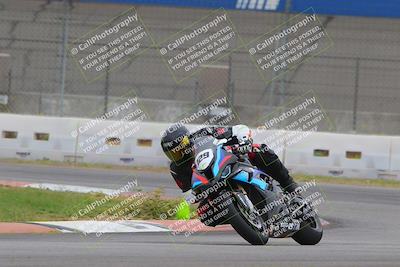 media/Oct-15-2022-Fastrack Riders (Sat) [[9a18b22502]]/Level2/Turn 9 1130am/